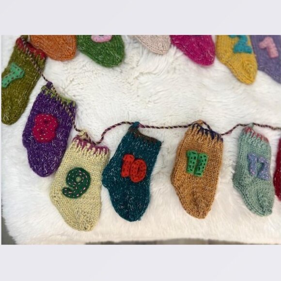 Christmas Countdown Stockings Garland from Sundance - NEW - Picture 4 of 6